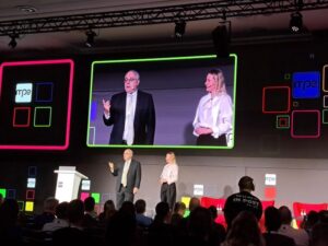 Opening session with Anna Maj