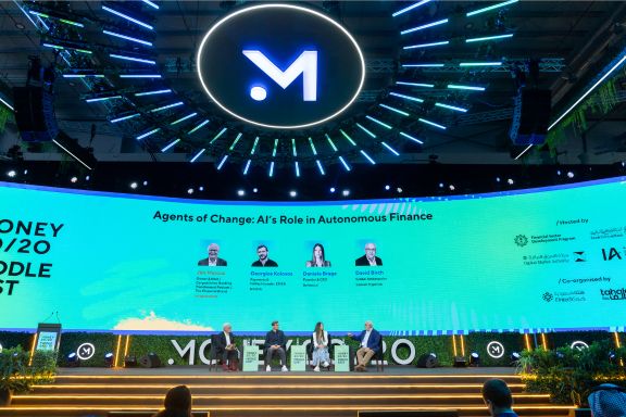 David Birch on stage with fellow panellists for the sessions: Agents of Change_ AI’s Role in Autonomous Finance at Money 20/20 Middle East 2025